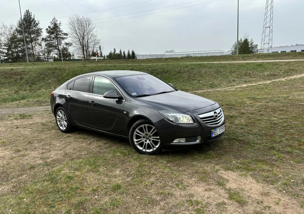 Opel Insignia cena 19700 przebieg: 319000, rok produkcji 2009 z Ełk małe 191